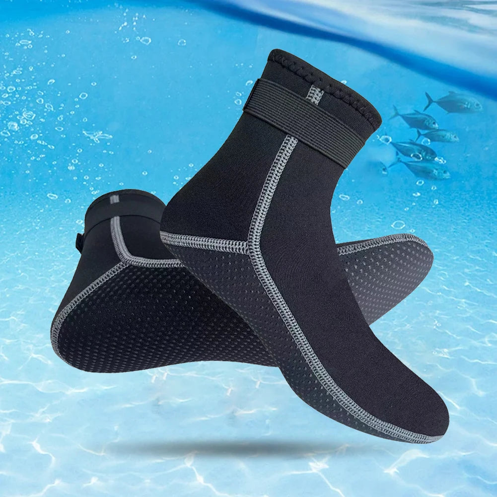 3mm Water Socks Anti-Slip Beach Volleyball Socks Thermal Wetsuit Footwear for Diving Snorkeling Kayaking Paddling for Men Women