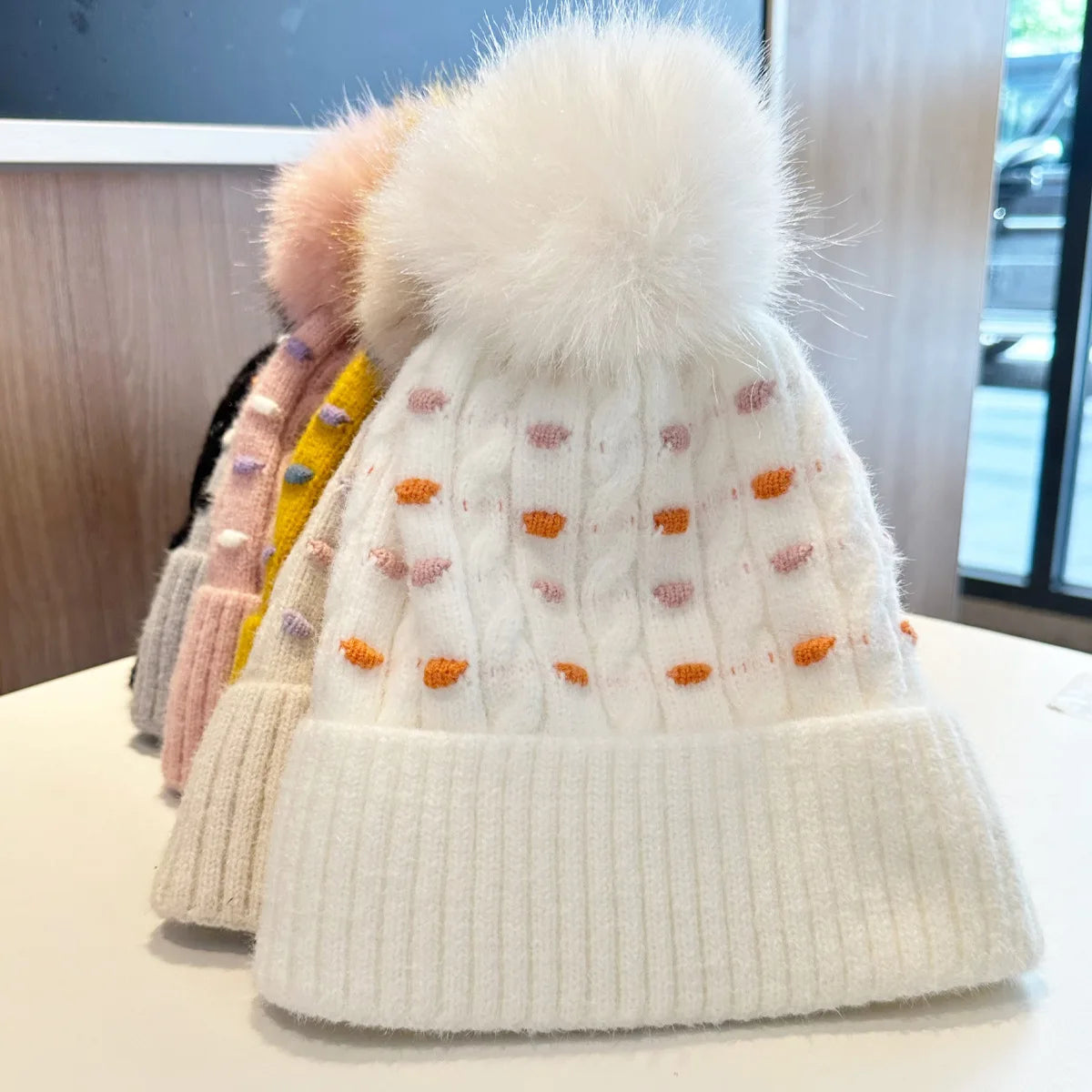 Women Winter Warm Beanie Hat Thickened Cold-Proof Knitted Cap Outdoor Sports Cycling Skiing Pullover Cap for Women