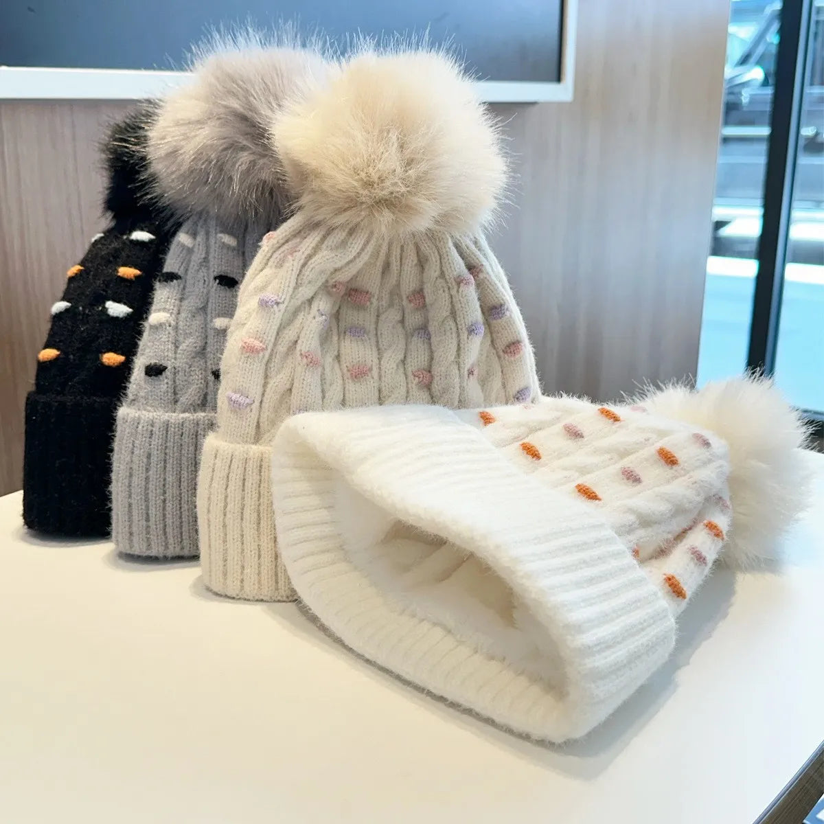 Women Winter Warm Beanie Hat Thickened Cold-Proof Knitted Cap Outdoor Sports Cycling Skiing Pullover Cap for Women