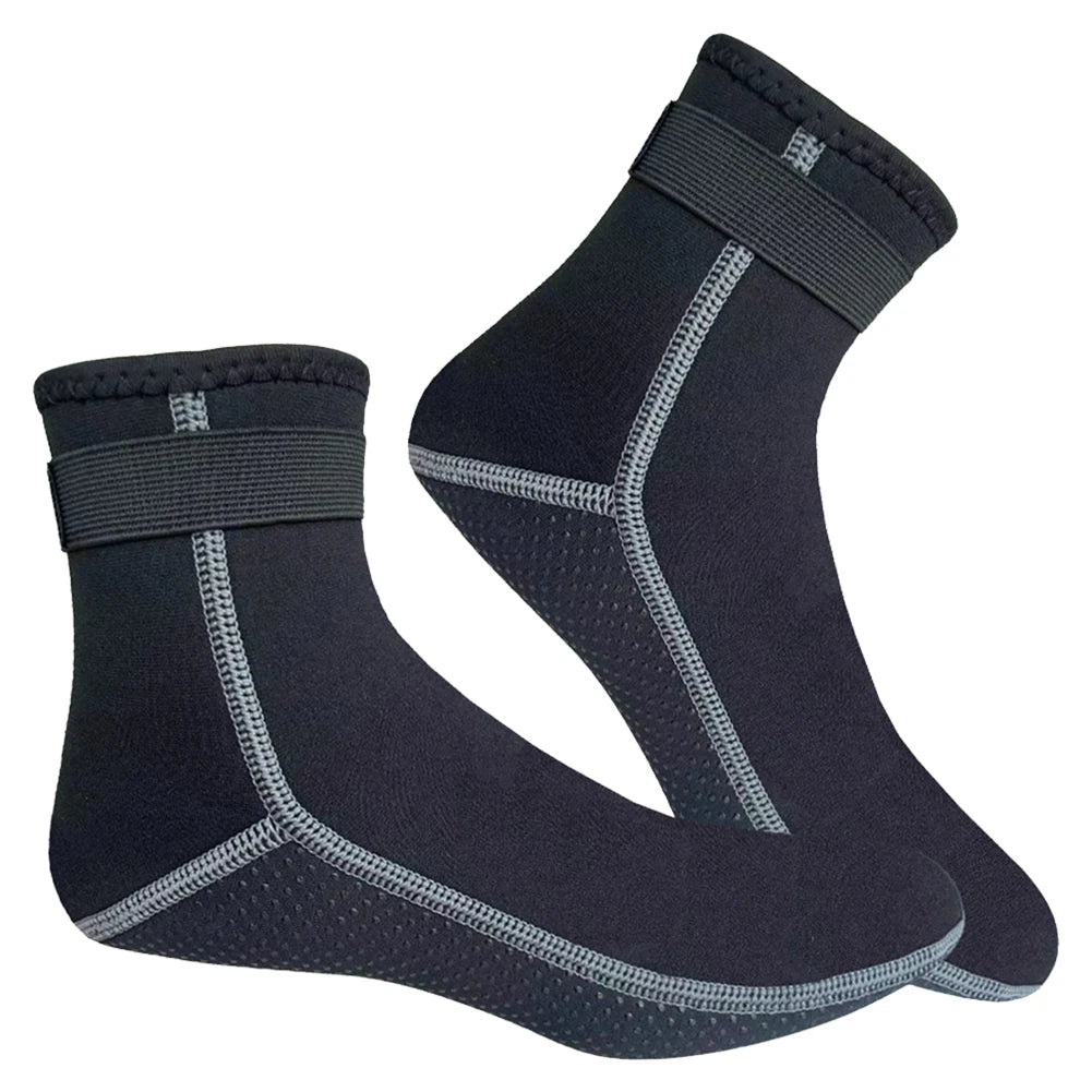 3mm Water Socks Anti-Slip Beach Volleyball Socks Thermal Wetsuit Footwear for Diving Snorkeling Kayaking Paddling for Men Women